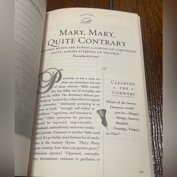 Managing Your Moods (Women of Faith Study Guide Series) Paperback – 2004 - Picture 5 of 6